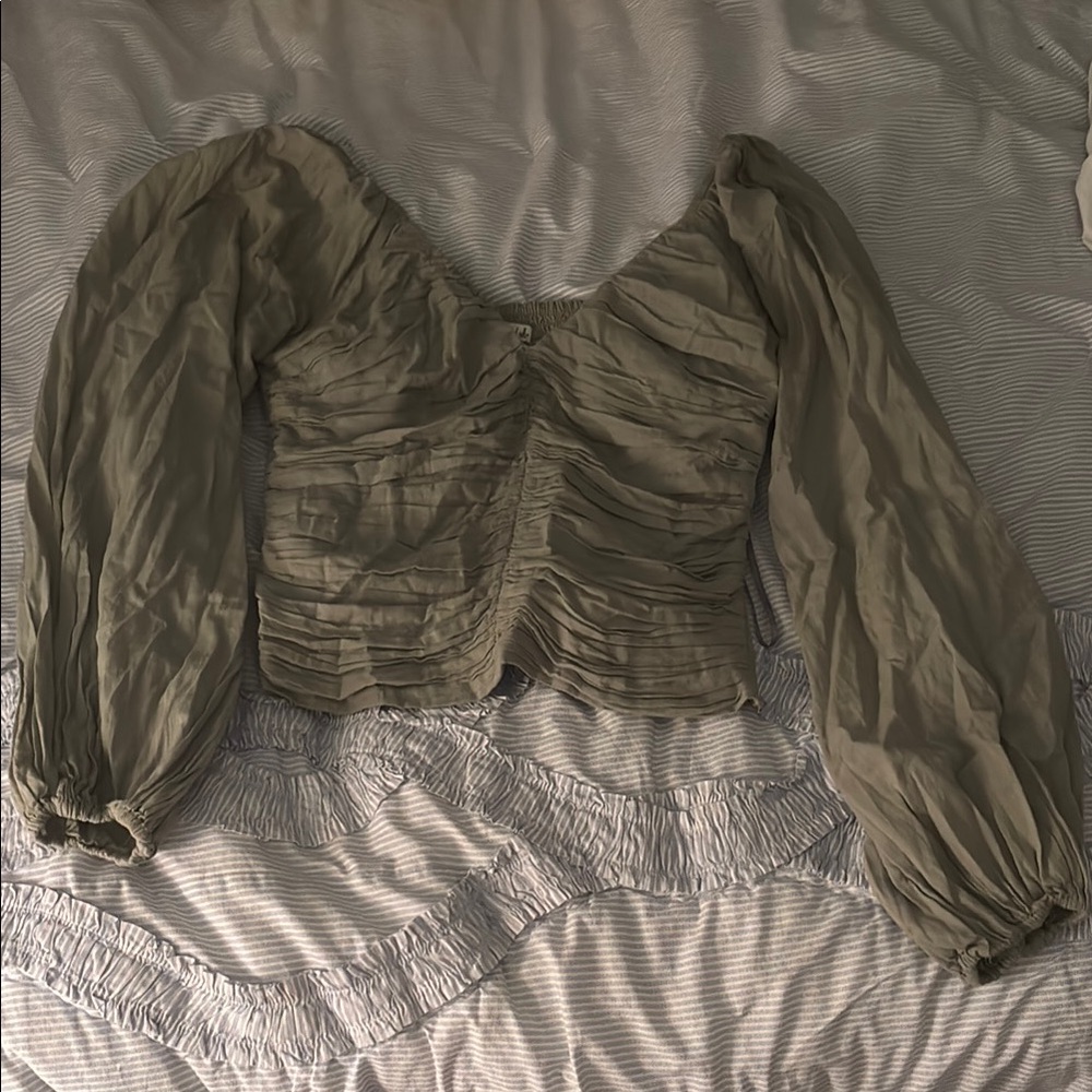 Abercrombie & Fitch Green Ruched Puff Sleeve Blouse
